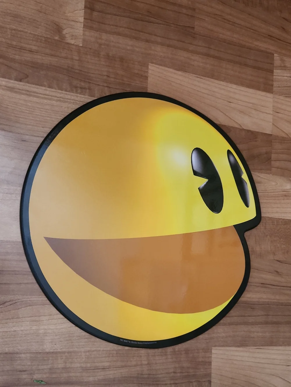 Pac-Man Wood Wall Hanging